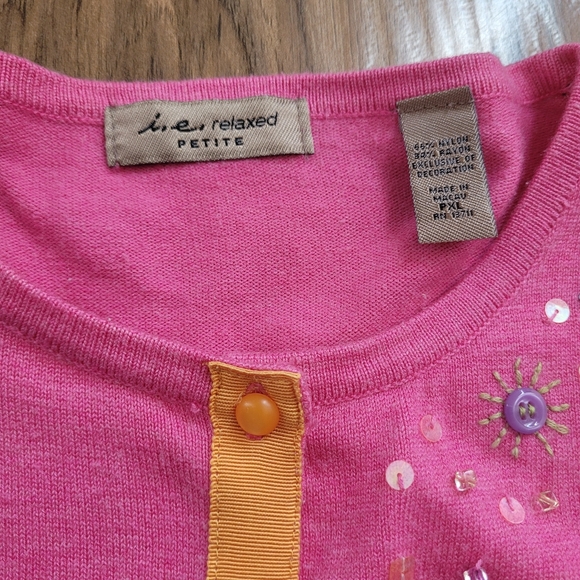 i.e. Relaxed Petite Size XL Button Front Sweater - Picture 3 of 11